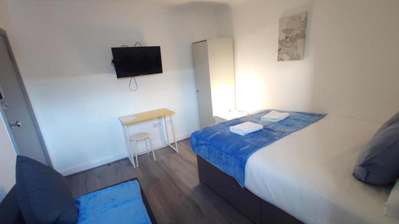 Kings City Centre Apartments Лондон Екстериор снимка