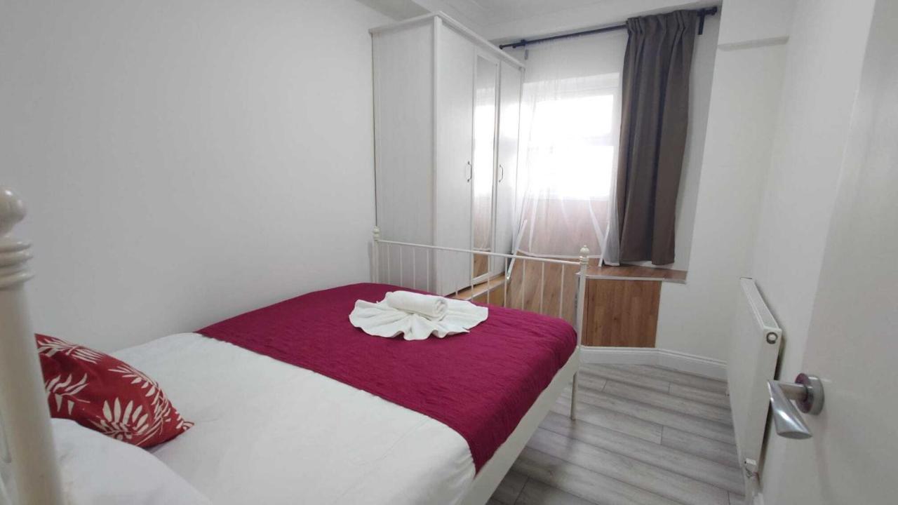 Kings City Centre Apartments Лондон Стая снимка