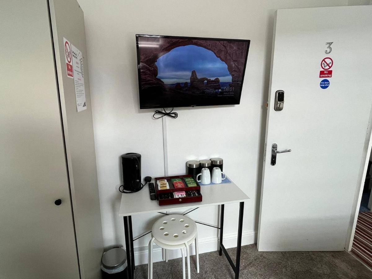 Kings City Centre Apartments Лондон Екстериор снимка