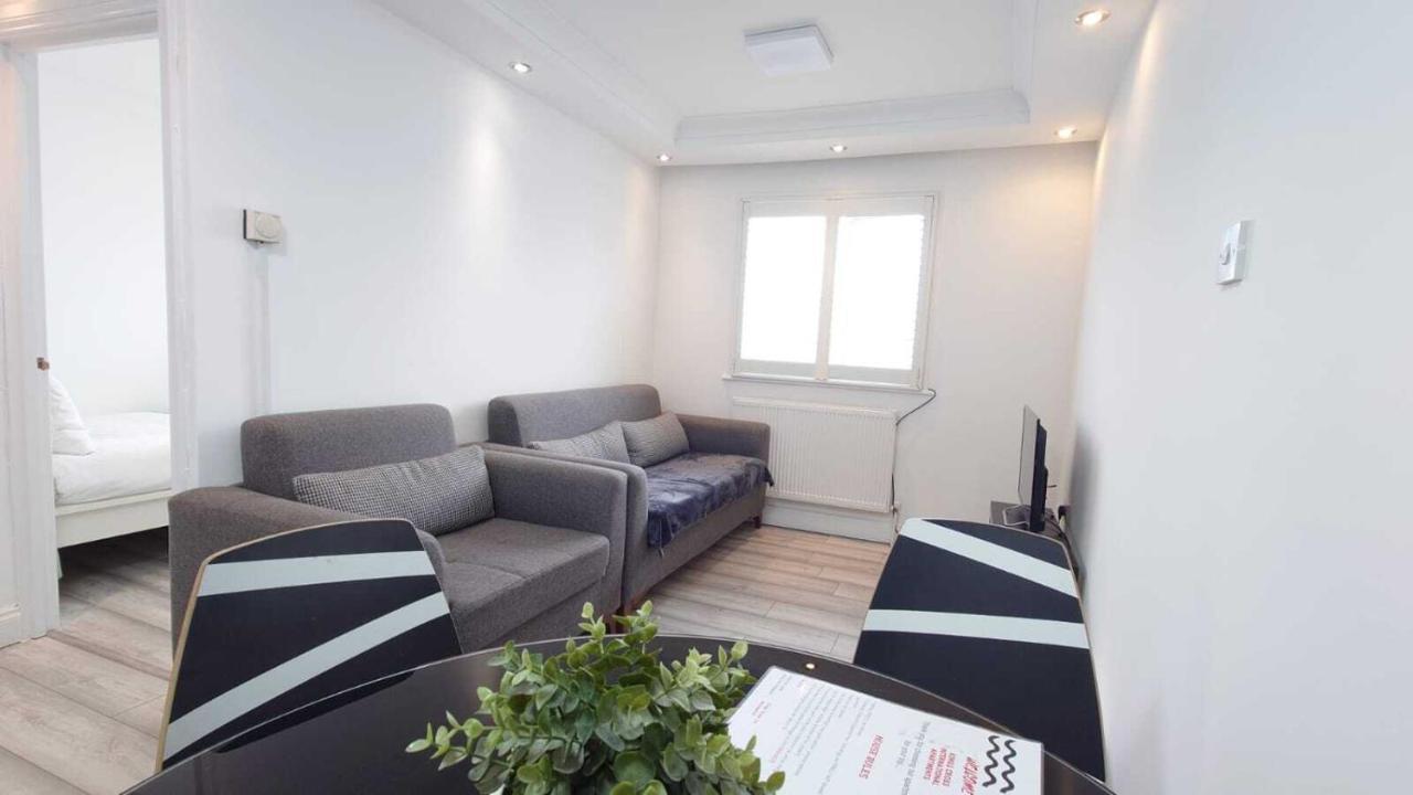 Kings City Centre Apartments Лондон Екстериор снимка