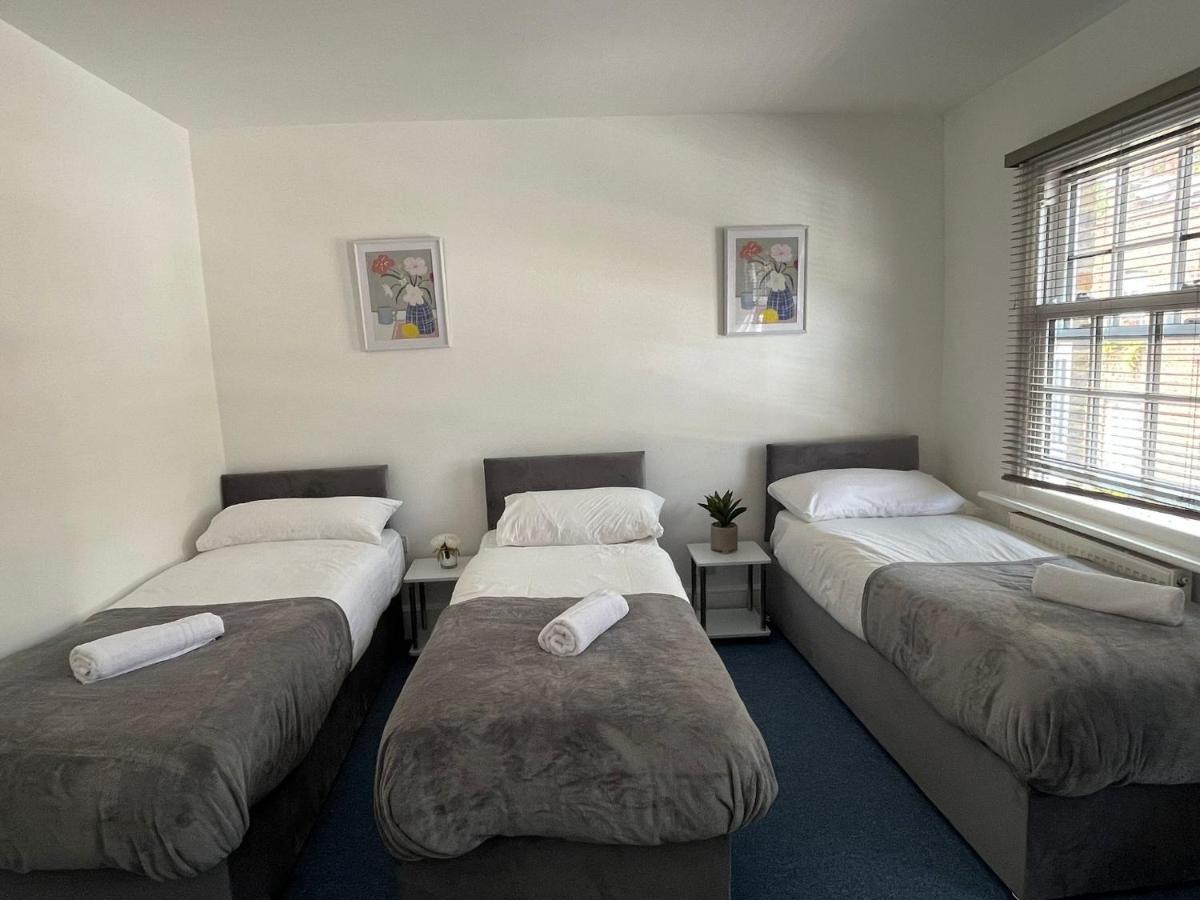 Kings City Centre Apartments Лондон Екстериор снимка
