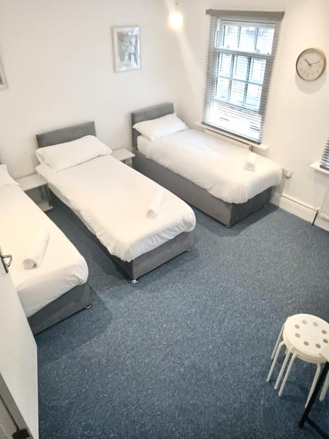 Kings City Centre Apartments Лондон Екстериор снимка