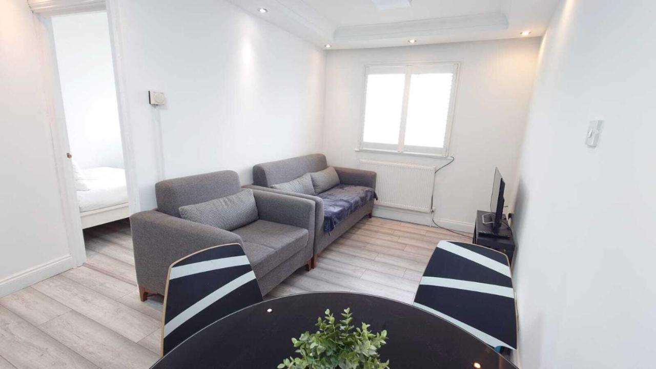 Kings City Centre Apartments Лондон Екстериор снимка