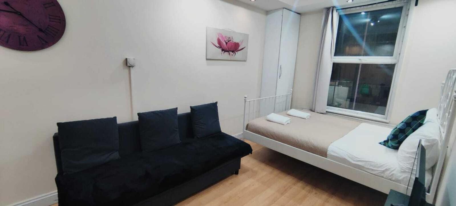 Kings City Centre Apartments Лондон Екстериор снимка